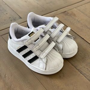 Adidas Superstar